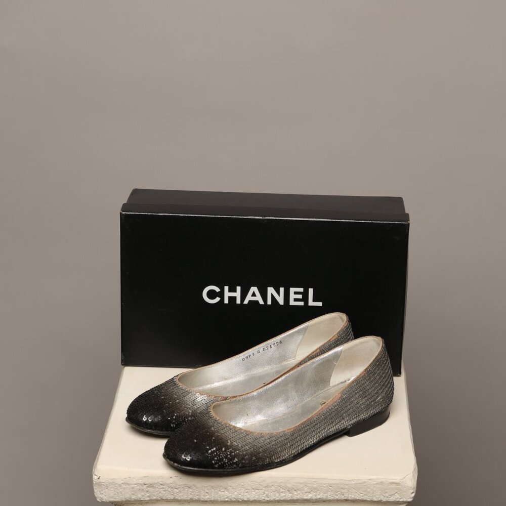 Rare Ombre Sequin CHANEL Ballerina Flats